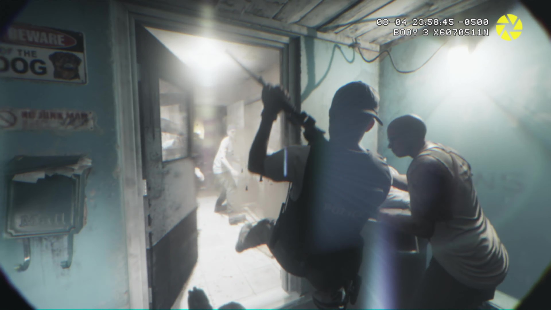 Trailer 1 - capture 30