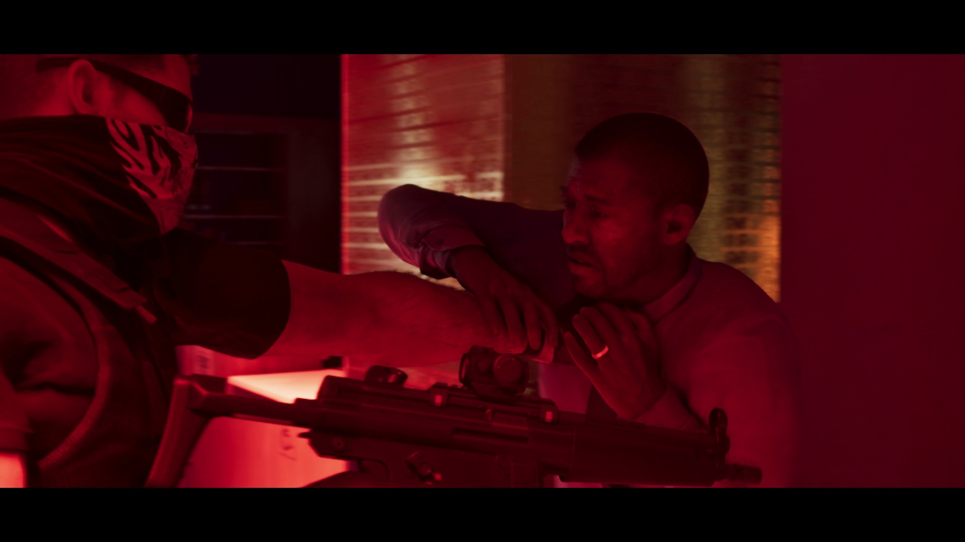 Trailer 2 - capture 24