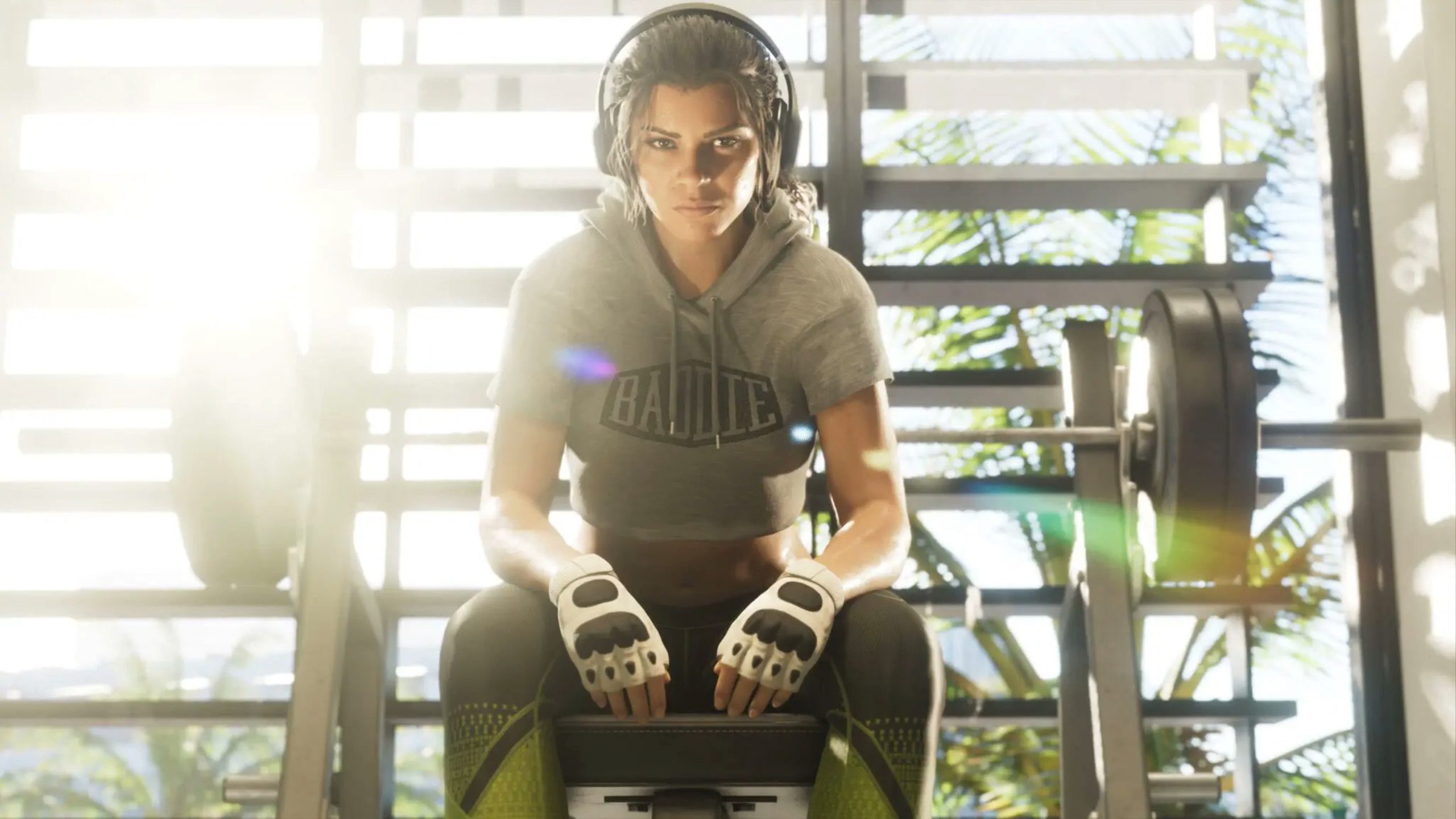 Lucia en salle de sport, sweat Baddie