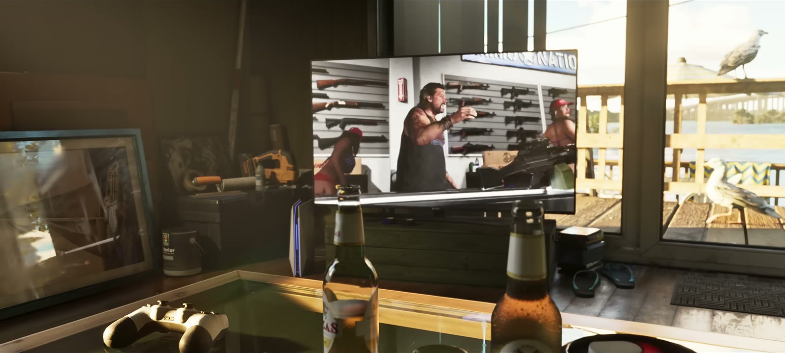 Phil présente des armes dans une publicité Ammu-Nation diffusée à la télévision